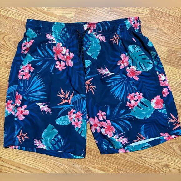 Matix Blue and Pink Floral Board Shorts size Large - Picture 1 of 4